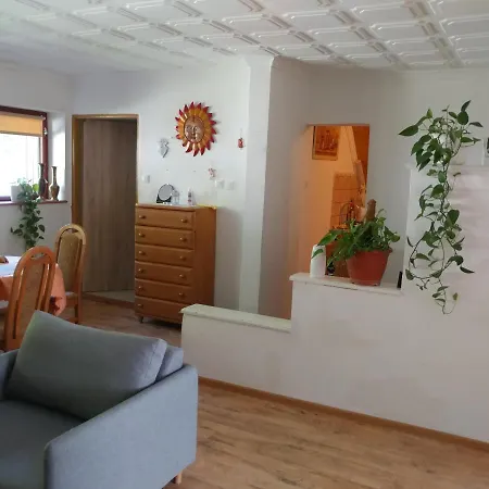 Daire Privat Antoni - V Rd Tvrdosin