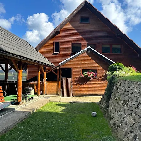 Privat Antoni - V Rd Appartamento Tvrdosin